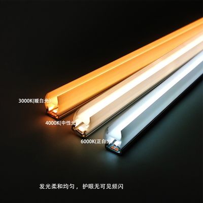 Einfachglas-LED-Display-Licht mit warmem Weißdämpfen und 3500K Farbtemperatur