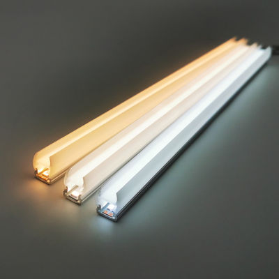 Einfachglasregal LED-Leuchten in warmem Weiß für den Einzelhandelsregal